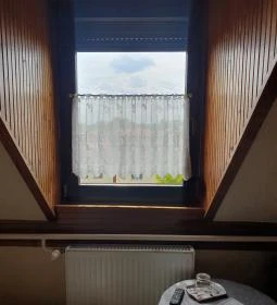 Hattyú Étterem Panzió