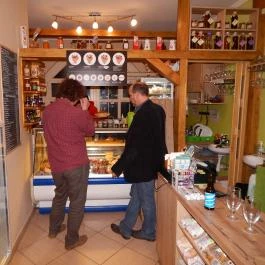 Hazai Kézműves Finomságok Boltja, Budapest - Belső