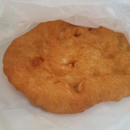 Hell Büfé Csopak - Étel/ital