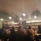 Hetedik Lépcső Craft Söröző & Cseh Szaküzlet Budapest - Belső