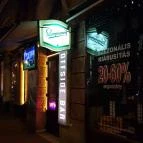 Hetedik Lépcső Craft Söröző & Cseh Szaküzlet Budapest - Külső kép