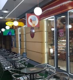 Hodosi Cukrászda-Fagyizó