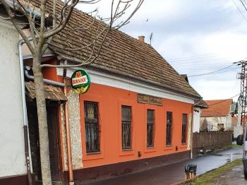 Holló Étterem Kaba