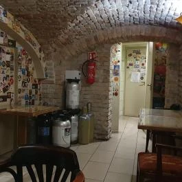 Hopaholic Pub Budapest - Egyéb