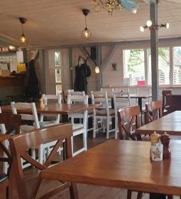 Horgonyzó Kisvendéglő