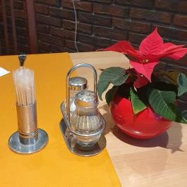 Hotel Charles, Budapest - Egyéb