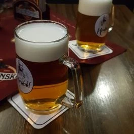 Hrabal Söröző Budapest - Étel/ital