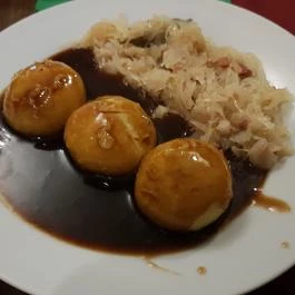 Hrabal Söröző Budapest - Étel/ital