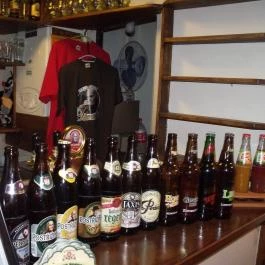 Hrabal Söröző Budapest - Étel/ital