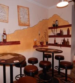 Hunyadi Lakásbisztró & Kézműves Söröző