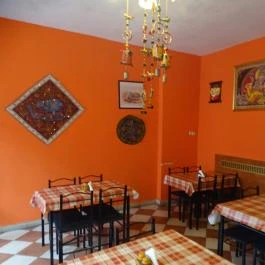 Kashmiri Büfé Buda, Budapest - Belső