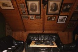 Ír kocsma Kunszentmárton