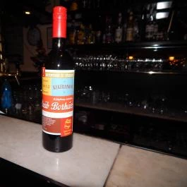 Isolabella Café & Pub, Budapest - Belső