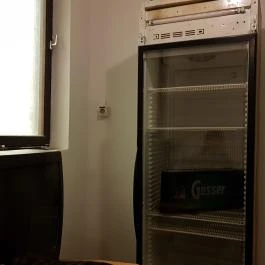 Italbolt, Biatorbágy - Belső