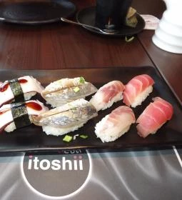 Itoshii Japán Étterem