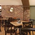 Jaromír a Templomhoz Budapest - Belső