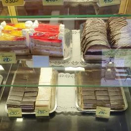 Jávor Cukrászda & Fagyizó, Dabas - Egyéb