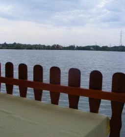 Jobb Mint Otthon Kisvendéglő