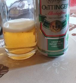 'Jobb mint otthon' Presszó