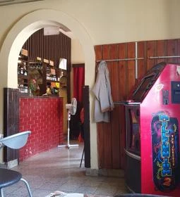 'Jobb mint otthon' Presszó