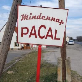 Judit Étterem, Borozó & Panzió, Hajós - Egyéb