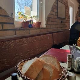 Judit Étterem, Borozó & Panzió, Hajós - Egyéb