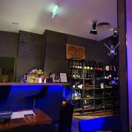 Judy's Wine Bar, Budapest - Belső