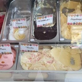 Kádár Cukrászda Poroszló - Egyéb