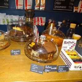 Kaffeine Espresso Bar - Lövőház utca, Budapest - Étel/ital