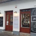 Platz Menü & Lángos, vác Vác - Külső kép