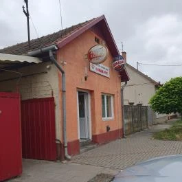 Kakukk Büfé Makó - Külső kép