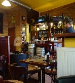 Kamara Café & Bistro