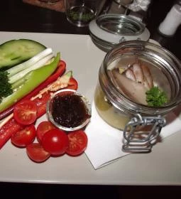 Kandalló Kézműves Pub