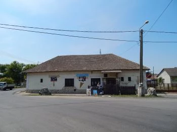 Kanyar Romkocsma Báránd