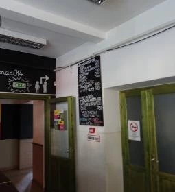 Kapca Kávézó-Bisztró