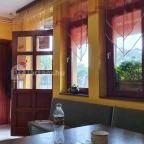 Karaván Kávézó Nagycserkesz - Belső