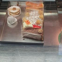 Karl Kávézó Fagylaltozó Dunaharaszti - Egyéb