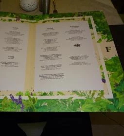 Karolina Fűszerkert Étterem