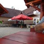 Károly Kert Vigadó & Pizzéria Mórahalom - Külső kép