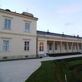 Károlyi-kastély étterem, Fehérvárcsurgó - Külső kép