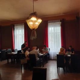 Kashmir Indiai Étterem Debrecen - Belső