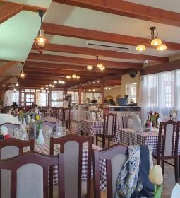 Kastélykert Fogadó Étterme