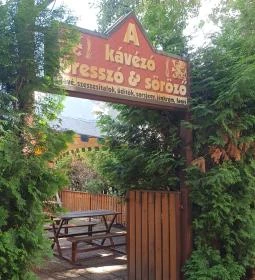 A Kávézó Presszó & Söröző