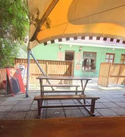 A Kávézó Presszó & Söröző