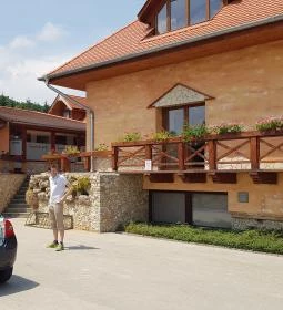 Kavics Grill Étterem