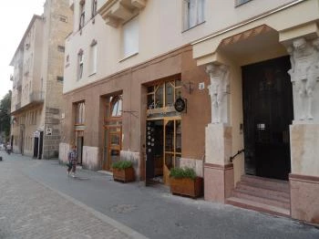 Kedveskrém - Batthyány utca Budapest