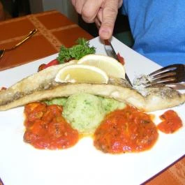 Kékes Zöld Étterem Gyöngyös - Étel/ital