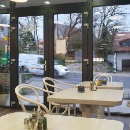 Kemenes Cukrászda & Bisztró, Biatorbágy - Egyéb