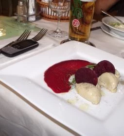 Kereskedőház Étterem és Kávézó