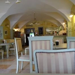 Kereskedőház Étterem és Kávézó, Szentendre - Belső